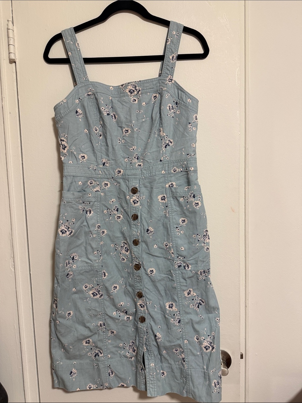 Gap Floral Apron Style Dress in Light Blue Floral